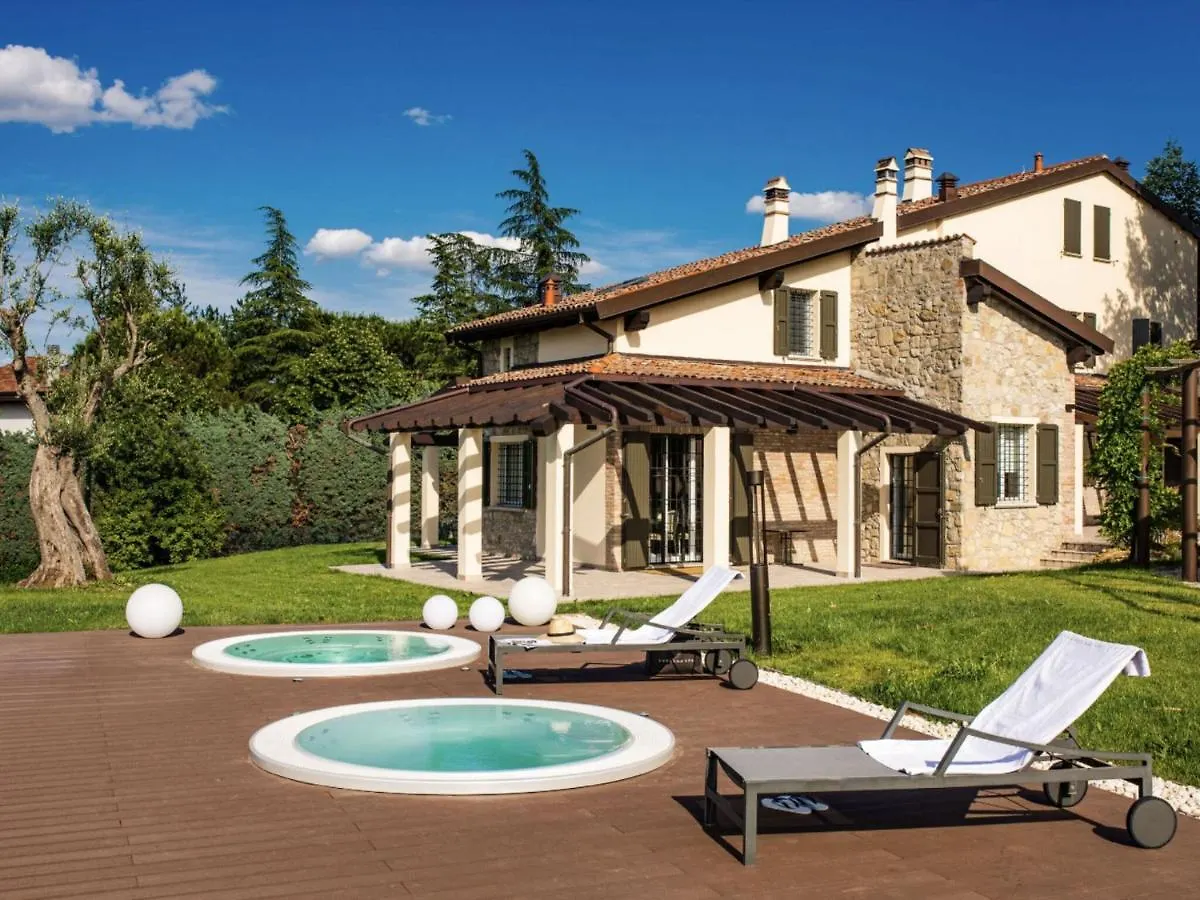 Belvilla By Oyo La Pergola Castel San Pietro Terme Holiday home